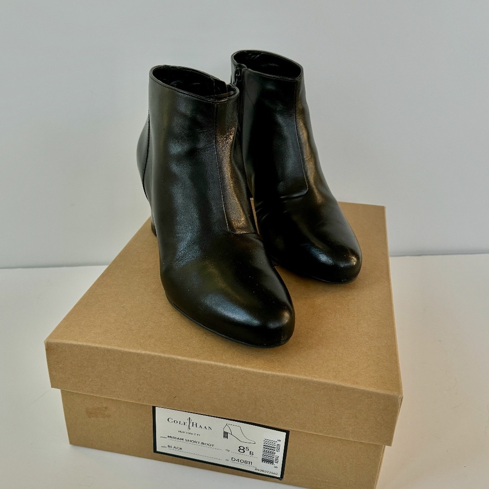 Cole Haan "Miriam" Black Leather Short Boots - Medium Heel - Size 8.5 Medium